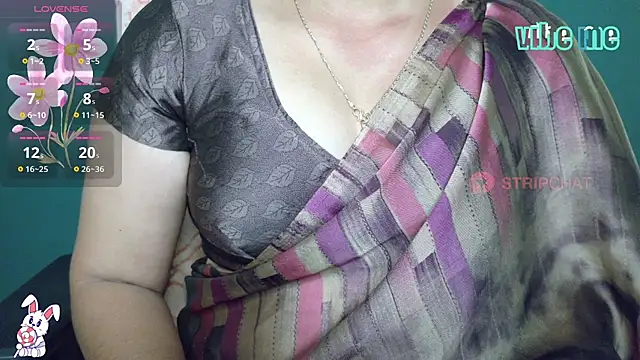 Snapshot of megHana_teLugGu chatting on September 20, 2025, 10:42 am megHana teLugGu online show from September 20, 2025, 10:42 am