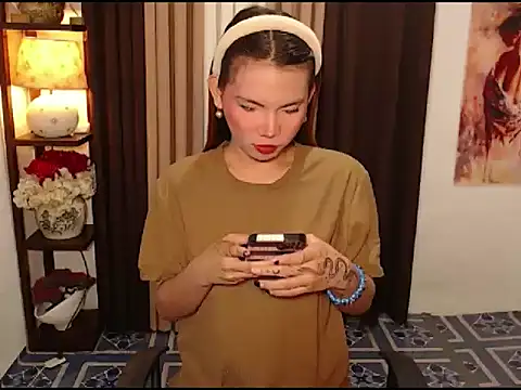 Snapshot of TemptationofANNA chatting on December 5, 2025, 12:37 pm TemptationofANNA online show from December 5, 2025, 12:37 pm