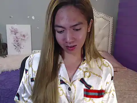 Snapshot of urGoddessChloexxx chatting on May 28, 2026, 5:30 pm urGoddessChloexxx online show from May 28, 2026, 5:30 pm