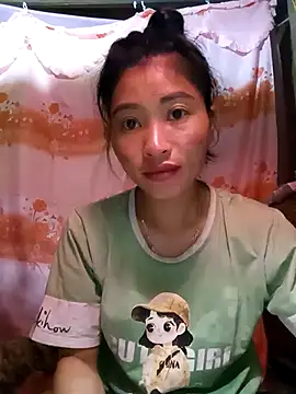 Snapshot of Phuongphuongg chatting on September 10, 2025, 5:28 am Phuongphuongg online show from September 10, 2025, 5:28 am