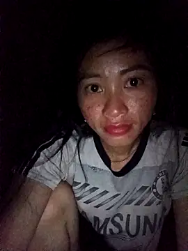 Snapshot of Phuongphuongg chatting on September 28, 2025, 10:17 pm Phuongphuongg online show from September 28, 2025, 10:17 pm