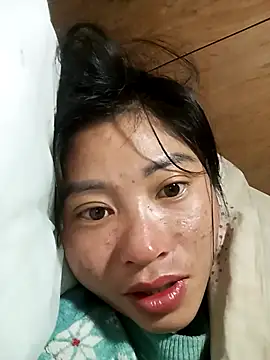 Snapshot of Phuongphuongg chatting on November 29, 2025, 2:17 pm Phuongphuongg online show from November 29, 2025, 2:17 pm