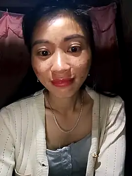 Snapshot of Phuongphuongg chatting on October 1, 2025, 2:06 am Phuongphuongg online show from October 1, 2025, 2:06 am