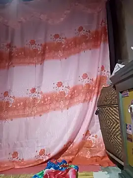 Snapshot of Phuongphuongg chatting on October 4, 2025, 1:12 pm Phuongphuongg online show from October 4, 2025, 1:12 pm