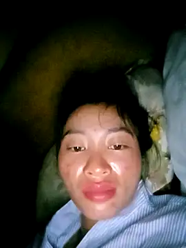 Snapshot of Phuongphuongg chatting on September 9, 2025, 4:11 am Phuongphuongg online show from September 9, 2025, 4:11 am