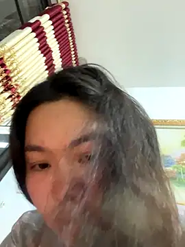 Snapshot of Nhung584 chatting on November 9, 2025, 2:10 pm Nhung584 online show from November 9, 2025, 2:10 pm