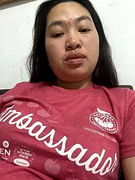 Snapshot of Nhung584 chatting on October 5, 2025, 11:56 am Nhung584 online show from October 5, 2025, 11:56 am