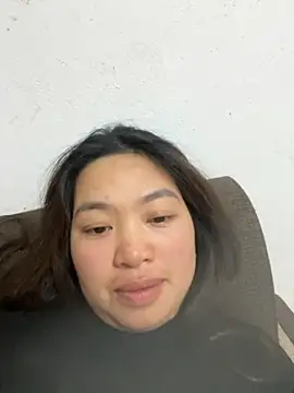 Snapshot of Nhung584 chatting on November 20, 2025, 2:07 pm Nhung584 online show from November 20, 2025, 2:07 pm