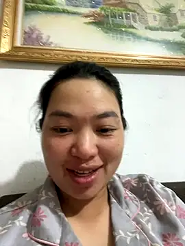 Snapshot of Nhung584 chatting on October 12, 2025, 1:12 pm Nhung584 online show from October 12, 2025, 1:12 pm