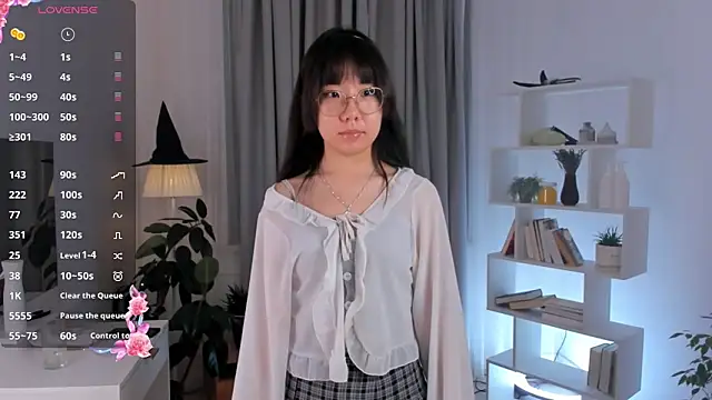 UdelaDodson online show from November 27, 2025, 1:06 am