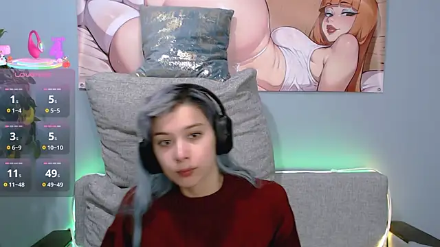 Snapshot of SophieAsh chatting on October 3, 2025, 6:48 am SophieAsh online show from October 3, 2025, 6:48 am