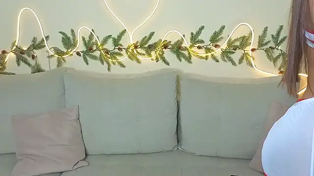 Snapshot of KathrynBrooks chatting on December 15, 2025, 2:23 pm KathrynBrooks online show from December 15, 2025, 2:23 pm