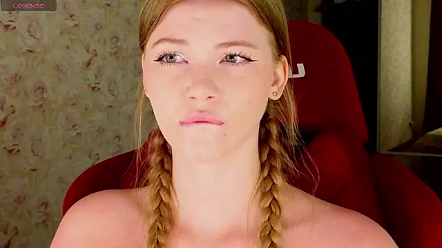 Jenny Skinner20 online show from June 26, 2026, 6:14 pm