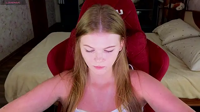 Jenny Skinner20 online show from June 27, 2026, 7:31 pm