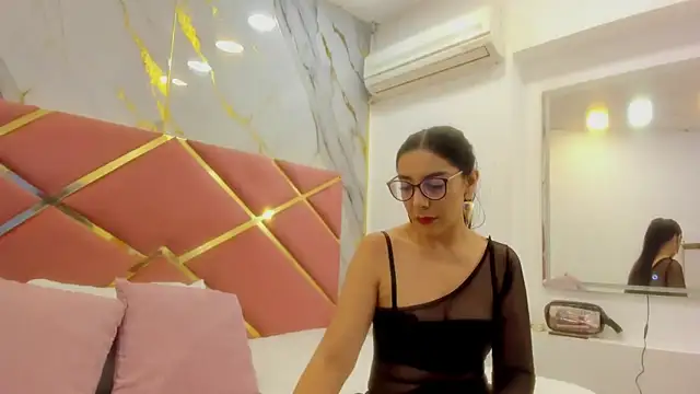 Snapshot of julianaa_31 chatting on September 30, 2025, 12:55 pm julianaa 31 online show from September 30, 2025, 12:55 pm