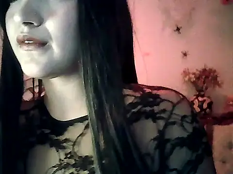 FallsForHerSmile online show from November 2, 2025, 3:11 am