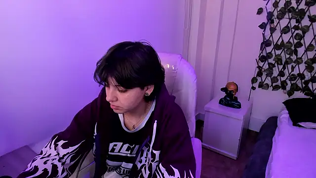 Snapshot of Nathaly_ds chatting on February 15, 2026, 11:42 am Nathaly ds online show from February 15, 2026, 11:42 am