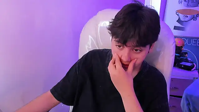 Nathaly ds online show from March 26, 2026, 7:12 pm