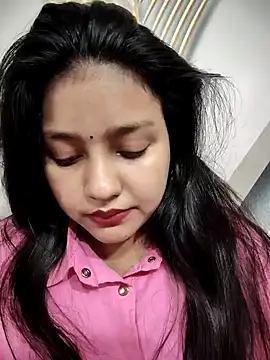Dipali143143 online show from May 16, 2026, 8:02 am