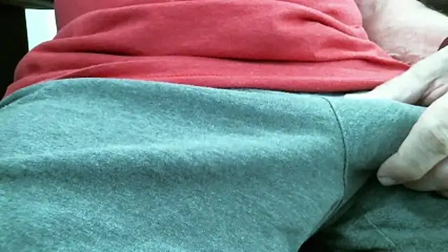 nikgurthaz online show from April 12, 2026, 6:11 pm