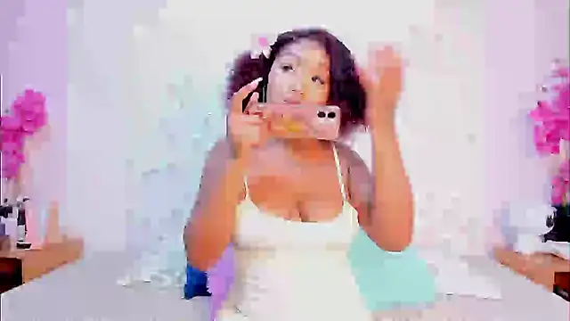 Snapshot of Emmadancer chatting on September 17, 2025, 8:00 pm Emmadancer online show from September 17, 2025, 8:00 pm