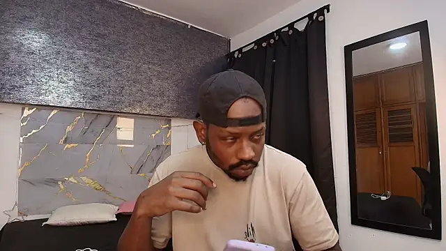 muller asher online show from December 14, 2025, 4:18 am