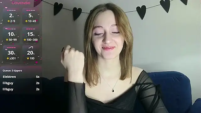 white liillyy online show from February 11, 2026, 7:58 pm