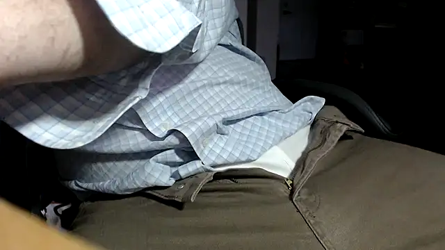 whitewagonsuck online show from April 3, 2026, 1:23 am