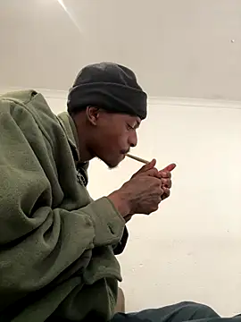 Snapshot of AllDayBbC chatting on November 11, 2025, 9:48 am AllDayBbC online show from November 11, 2025, 9:48 am