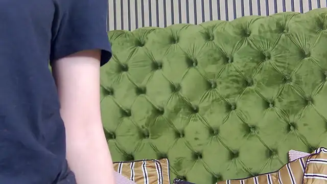 Snapshot of LunaHart chatting on October 28, 2025, 7:57 pm LunaHart online show from October 28, 2025, 7:57 pm