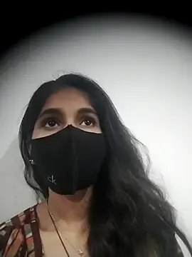 Sexey-Puja online show from November 8, 2025, 1:36 pm