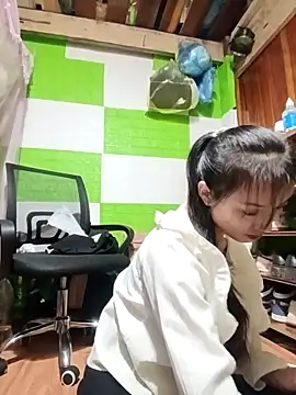 tdtd98 online show from November 2, 2025, 4:28 am