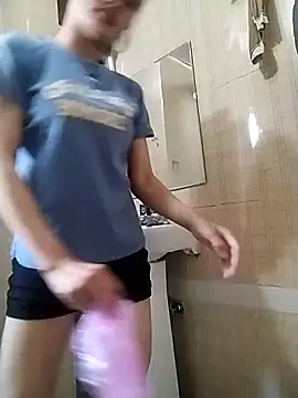 Snapshot of tdtd98 chatting on March 10, 2026, 4:27 am tdtd98 online show from March 10, 2026, 4:27 am