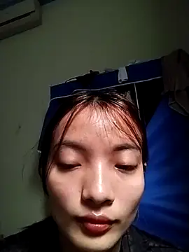 Snapshot of tdtd98 chatting on April 7, 2026, 12:45 am tdtd98 online show from April 7, 2026, 12:45 am