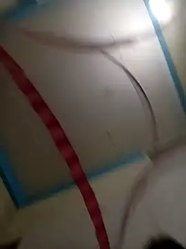 Snapshot of tdtd98 chatting on April 3, 2026, 6:14 pm tdtd98 online show from April 3, 2026, 6:14 pm