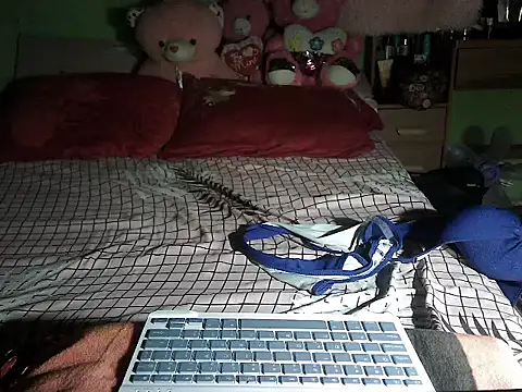 BigClit Ayana online show from September 27, 2025, 7:31 pm