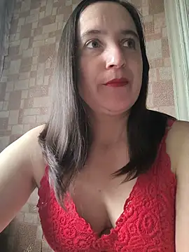 EvelinCutex online show from November 6, 2025, 6:28 am