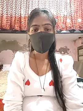 Snapshot of Paakhi-Singh chatting on November 13, 2025, 7:01 am Paakhi-Singh online show from November 13, 2025, 7:01 am