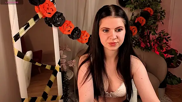 Snapshot of Wander_Waves chatting on October 30, 2025, 10:28 pm Wander Waves online show from October 30, 2025, 10:28 pm