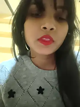 RAYI Queen 2 online show from November 5, 2025, 7:06 pm