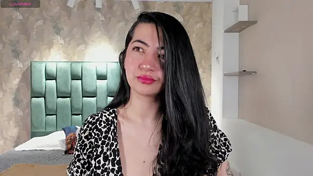 Snapshot of Saya_Amaretto1 chatting on November 13, 2025, 8:35 pm Saya Amaretto1 online show from November 13, 2025, 8:35 pm