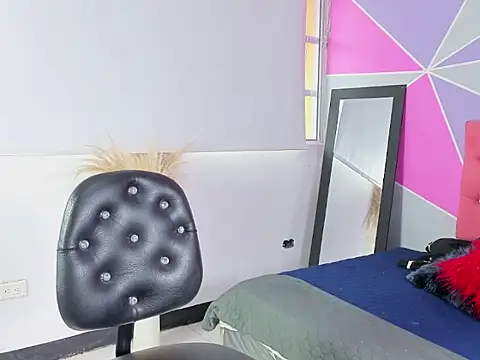 invincible200 online show from October 1, 2025, 2:21 pm