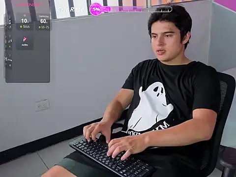 invincible200 online show from November 2, 2025, 2:44 pm