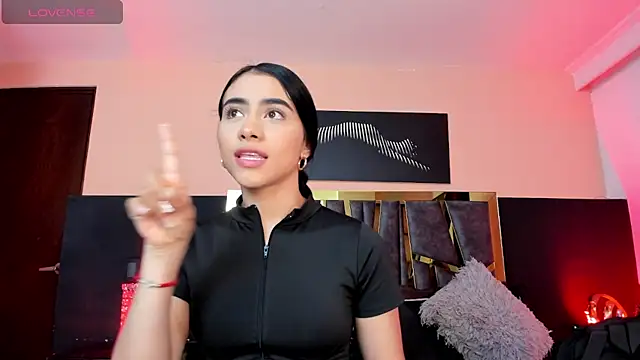 ScarletTorres online show from September 27, 2025, 3:51 pm