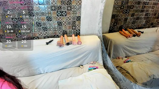 Keyla ruiz  online show from October 9, 2025, 11:33 am