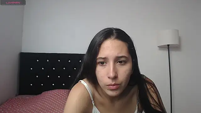 lilacream online show from October 9, 2025, 2:17 pm