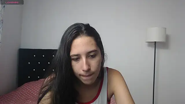 lilacream online show from September 22, 2025, 2:23 pm