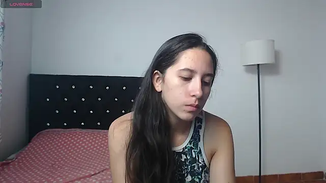 lilacream online show from September 23, 2025, 2:57 pm