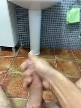 Snapshot of Pollon1994 chatting on November 3, 2025, 3:15 pm Pollon1994 online show from November 3, 2025, 3:15 pm