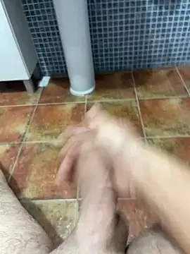 Snapshot of Pollon1994 chatting on September 24, 2025, 10:38 pm Pollon1994 online show from September 24, 2025, 10:38 pm